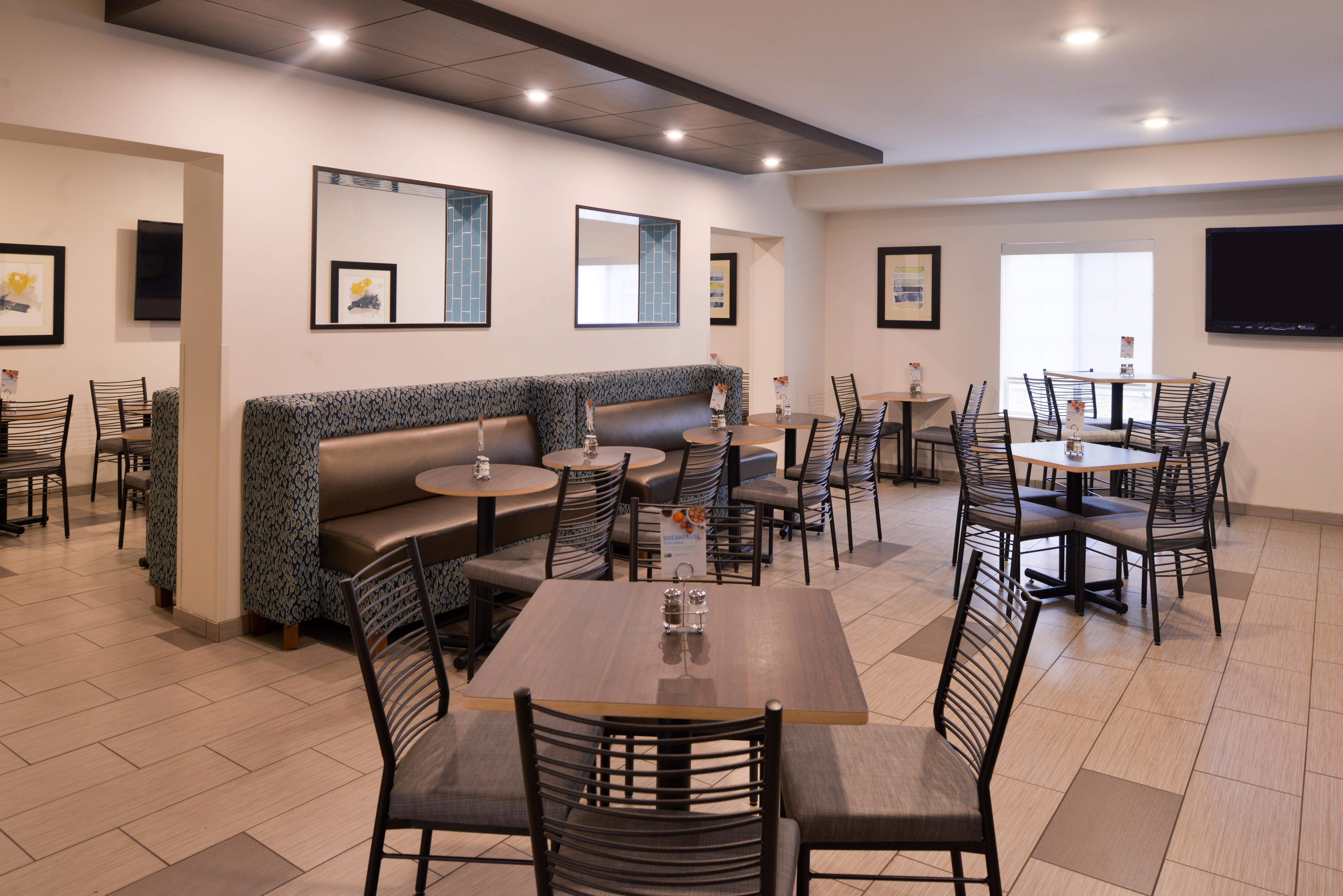 Holiday Inn Express Hotel & Suites Sioux Falls At Empire Mall By Ihg מראה חיצוני תמונה