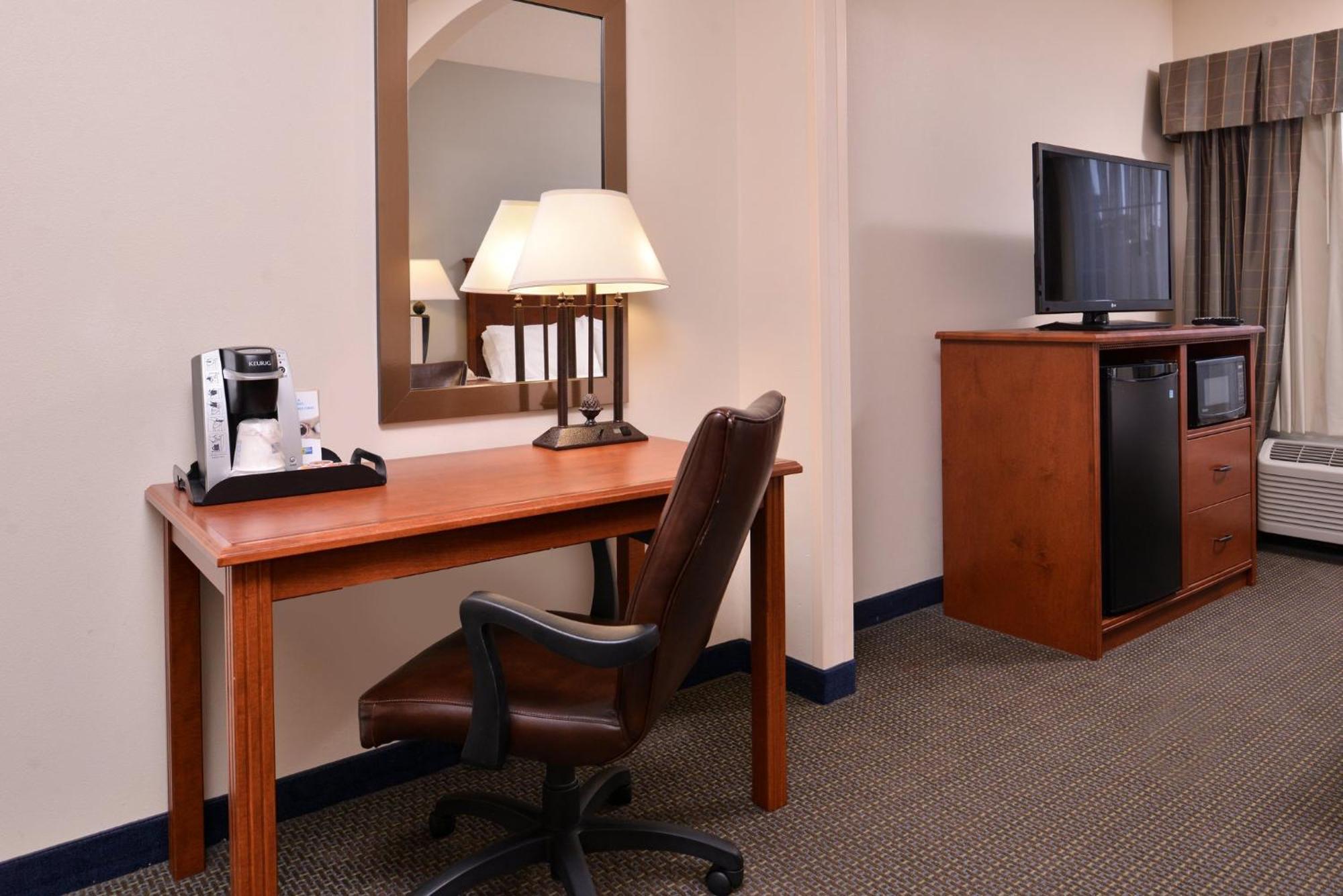 Holiday Inn Express Hotel & Suites Sioux Falls At Empire Mall By Ihg מראה חיצוני תמונה
