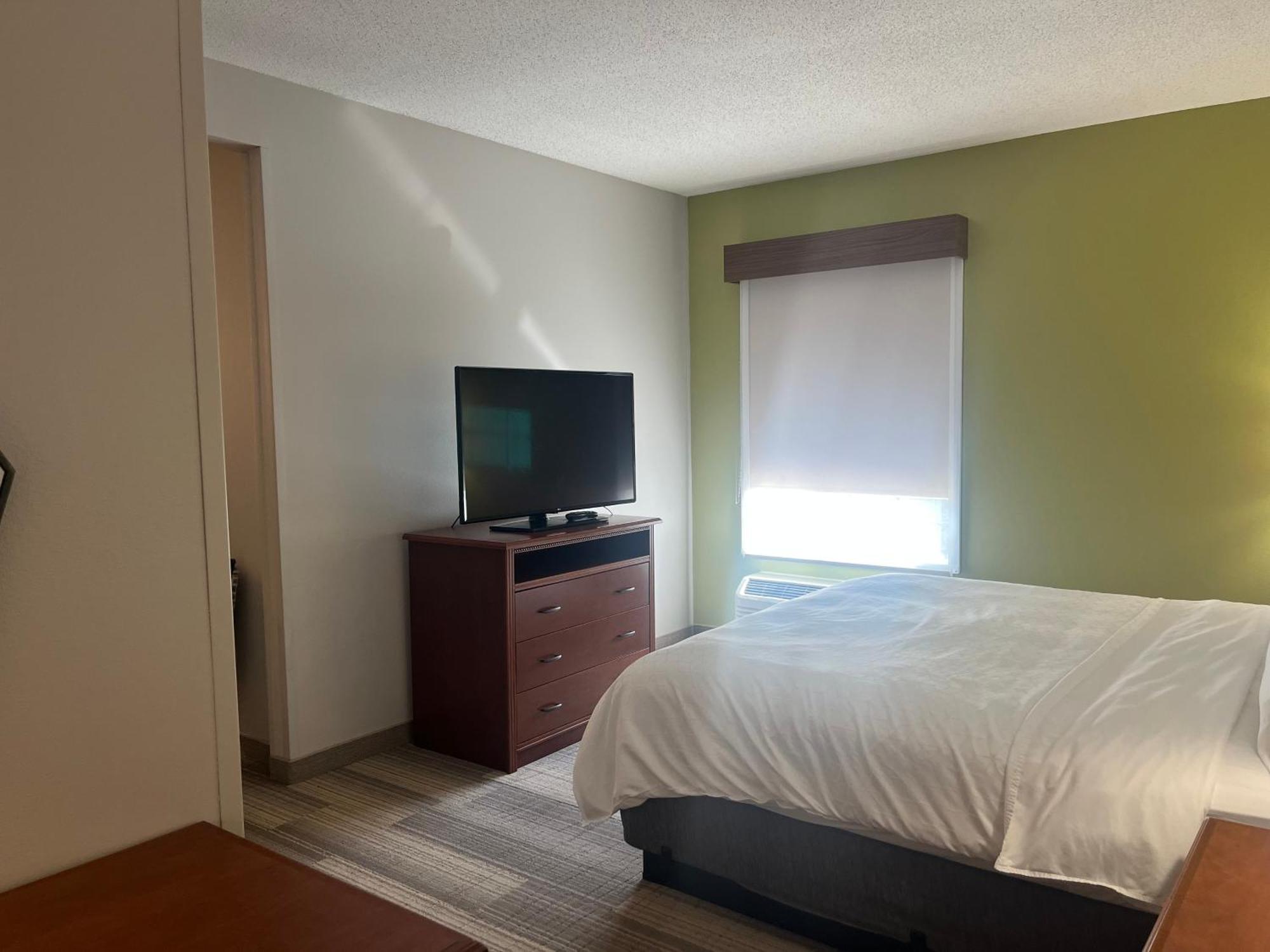 Holiday Inn Express Hotel & Suites Sioux Falls At Empire Mall By Ihg מראה חיצוני תמונה