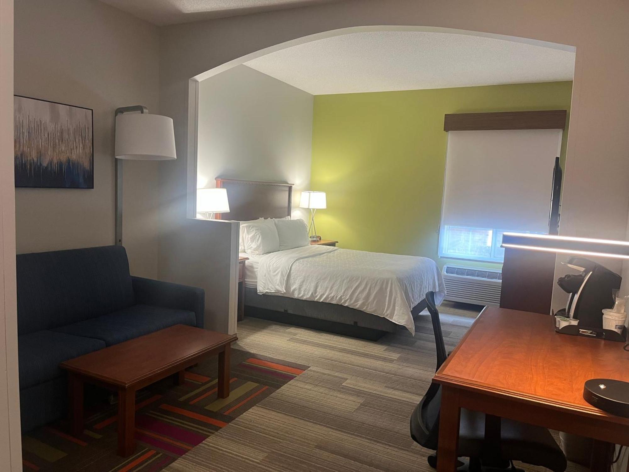Holiday Inn Express Hotel & Suites Sioux Falls At Empire Mall By Ihg מראה חיצוני תמונה
