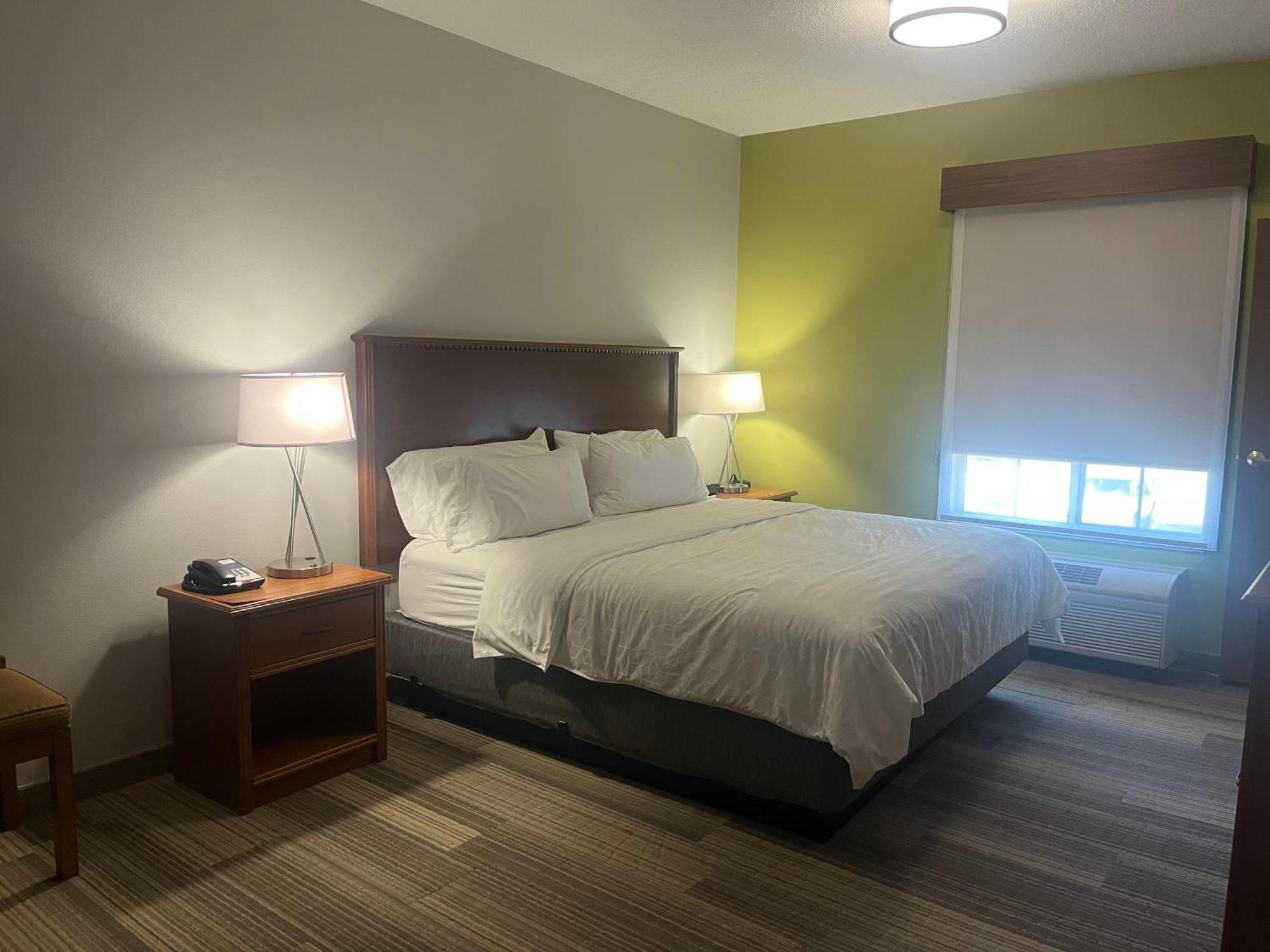 Holiday Inn Express Hotel & Suites Sioux Falls At Empire Mall By Ihg מראה חיצוני תמונה