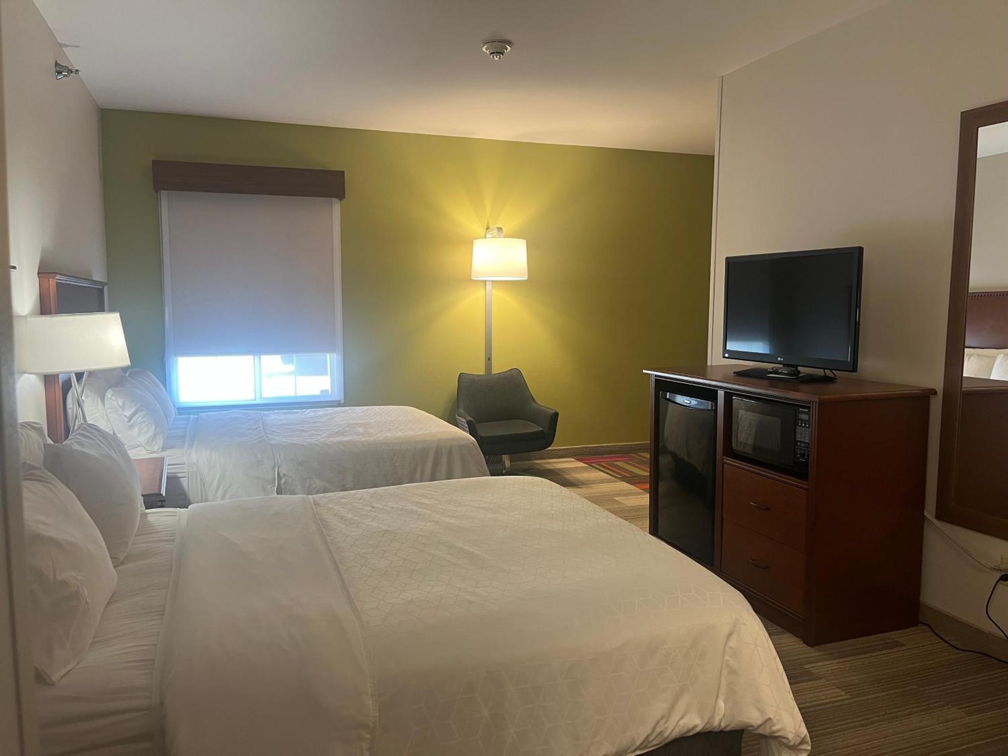 Holiday Inn Express Hotel & Suites Sioux Falls At Empire Mall By Ihg מראה חיצוני תמונה