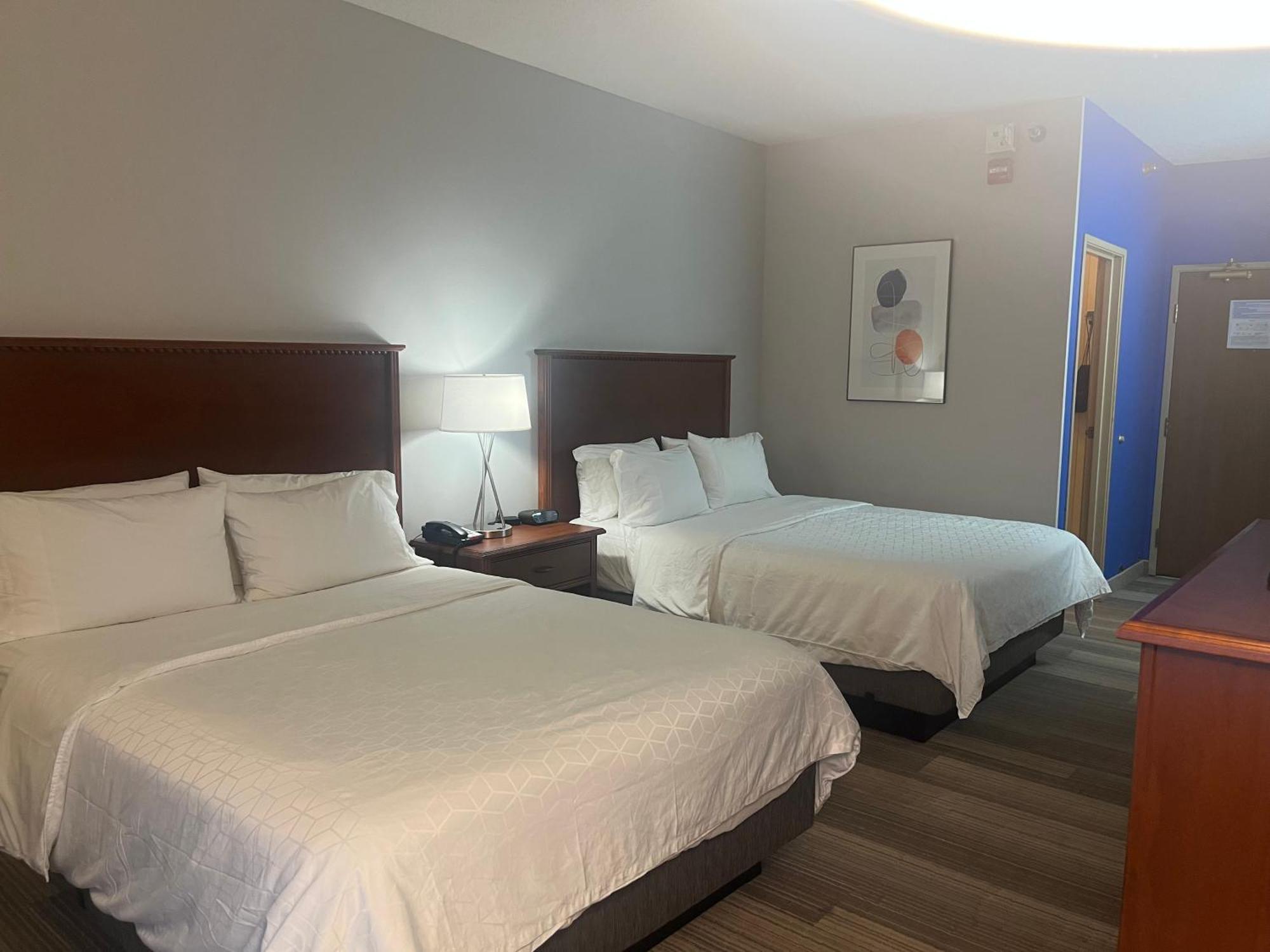 Holiday Inn Express Hotel & Suites Sioux Falls At Empire Mall By Ihg מראה חיצוני תמונה